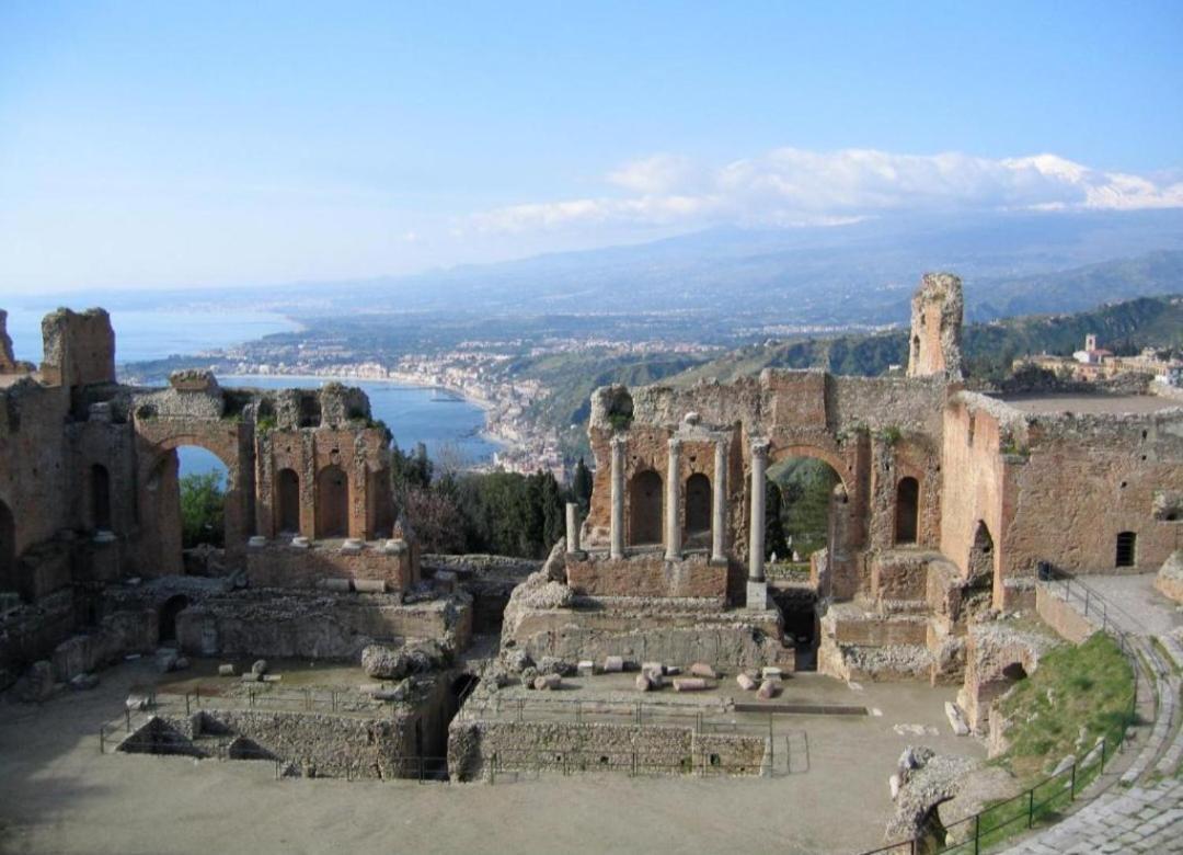Sabrina'S House Διαμέρισμα Giardini Naxos Εξωτερικό φωτογραφία