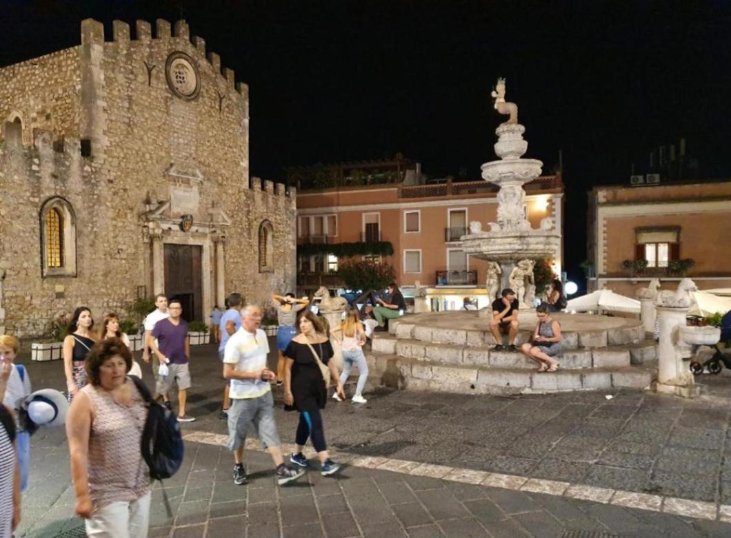 Sabrina'S House Διαμέρισμα Giardini Naxos Εξωτερικό φωτογραφία